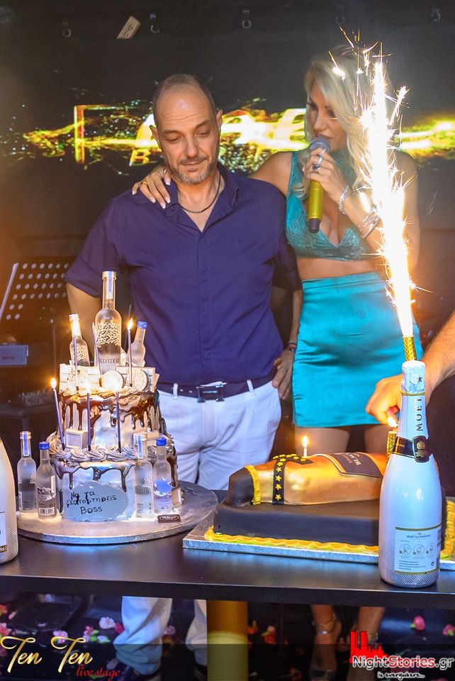 Το Sweedom εύχεται Χρόνια Πολλά στο Ten Ten Live Stage