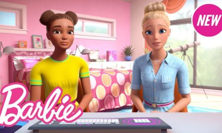 Viral Βίντεο: Η Barbie συζήτα με τη φίλη της για τον ρατσισμό και το λευκό προνόμιο