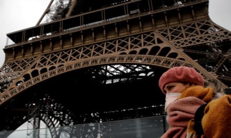 Παρίσι: Λουκέτο στα καφέ λόγω του κορονοϊού