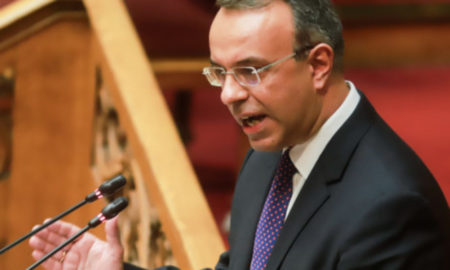 Μέτρα στήριξης από Σταϊκούρα: Μείωση ενοικίου στο 40% για τις επιχειρήσεις και επίδομα 534 ευρώ για τους εργαζομένους 534