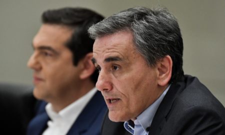 Τσακαλώτος για πλειστηριασμούς: «Ποτέ δεν έκανα πρώτης κατοικίας»