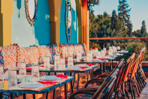Villa Colombiana: Ένα ρυθμικό ταξίδι διασκέδασης στον κόσμο του Pablo Escobar