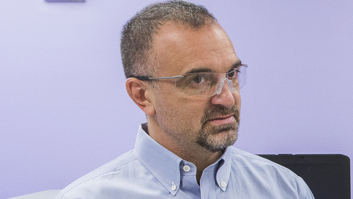 Τζορτζ Γιανκόπουλος: Το «κοκτέιλ» αντισωμάτων της εταιρείας του θεράπευσε τον Τραμπ