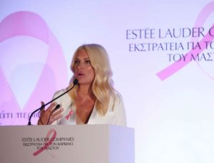 Ελένη Μενεγάκη: Η λαμπερή εμφάνιση στο Μέγαρο Μουσικής και οι πρώτες δηλώσεις της