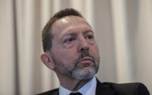 Γιάννης Στουρνάρας για οικονομία: Το νέο κύμα πανδημίας θα εκτοξεύσει την ύφεση στο 9,4%
