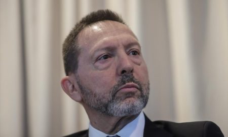 Γιάννης Στουρνάρας για οικονομία: Το νέο κύμα πανδημίας θα εκτοξεύσει την ύφεση στο 9,4%