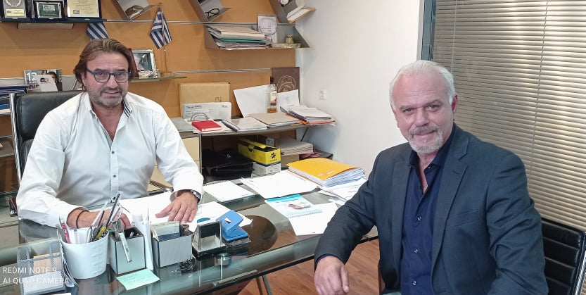 Γιάννης Νικολαράκος