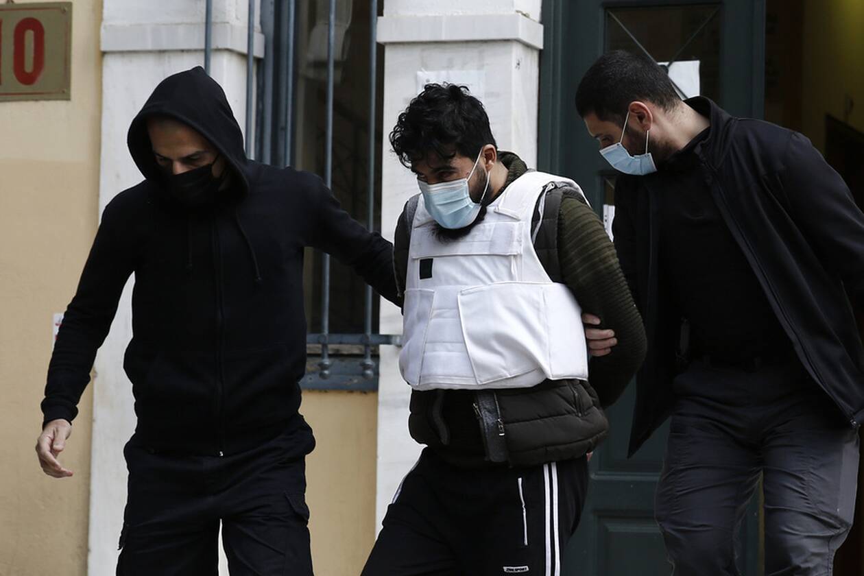 Ο 27χρονος τζιχαντιστής σοκάρει στην ανάκριση: «Ήμουν μπροστά στις τέσσερις εκτελέσεις ομήρων»