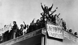 «Εδώ Πολυτεχνείο»: Σαν σήμερα η ιστορική εξέγερση των φοιτητών ενάντια στη δικτατορία