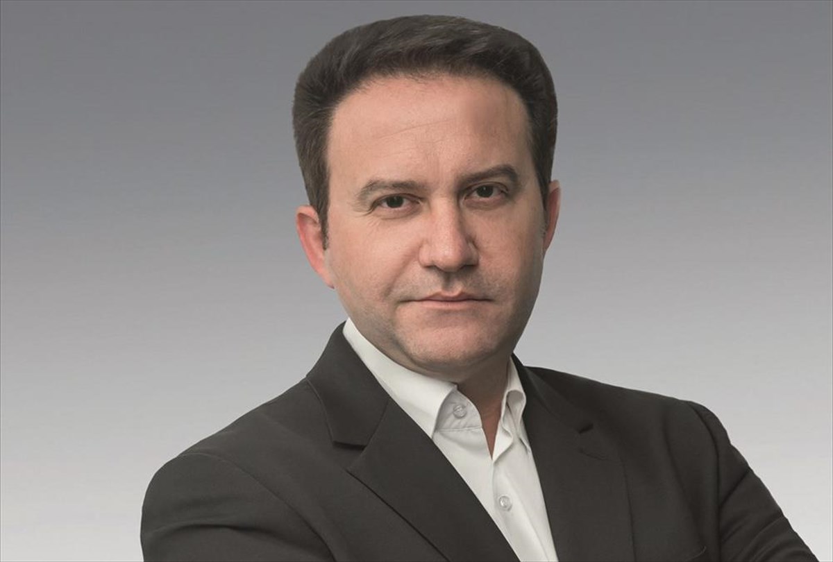 Γιάννης Σύρρος: ο νέος Πρόεδρος του Παγκόσμιου Συνδέσμου Πληροφορικής είναι Έλληνας