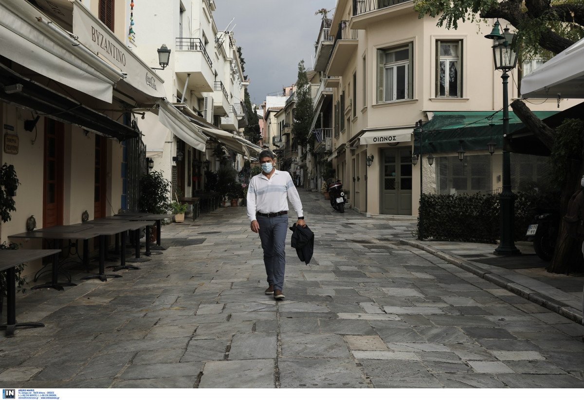 Locdown από το Σάββατο: Πώς θα μετακινείστε και τι πρόστιμα θα επιβληθούν στους παραβάτες
