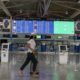 Ο κορονοϊός σφραγίζει τα σύνορα της Ελλάδας: Είσοδος μόνο με αρνητικό τεστ Covid-19 