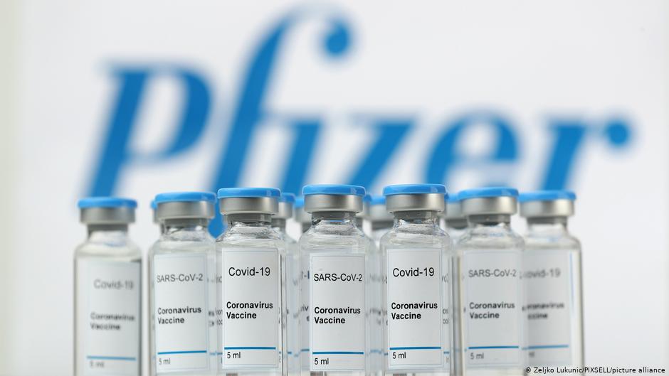 Pfizer: Ετοιμάζει νέο εμβόλιο σε μορφή σκόνης