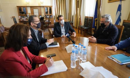 πίθεση ΣΥΡΙΖΑ στην κυβέρνηση: «Απελπιστική η κατάσταση στη Θεσσαλονίκη, διπλάσια έξοδα στις ιδιωτικές ΜΕΘ»