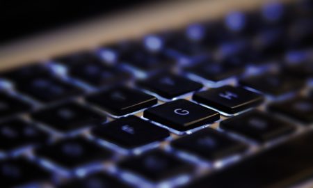 Γιατί τα γράμματα στο πληκτρολόγιο είναι ανακατεμένα