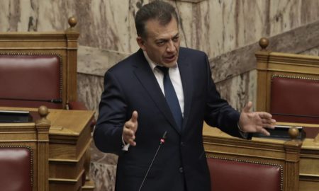 Γιάννης Βρούτσης: Πότε καταβάλλονται αποζημιώσεις ειδικού σκοπού και το δώρο Χριστουγέννων