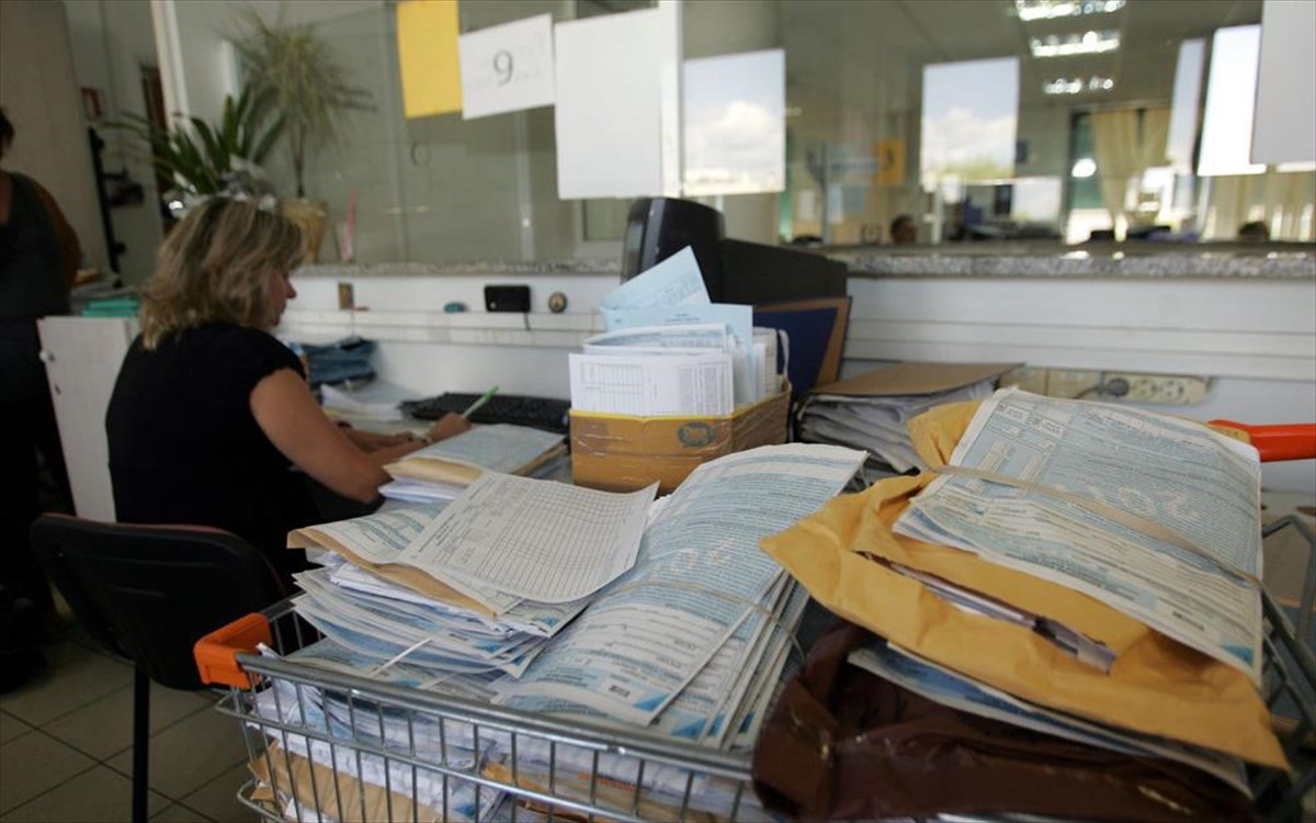 Φορολογικές υποθέσεις: Παραγράφονται σε 44 ημέρες