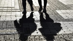 Διευθυντής κλινικής στη Γερμανία: «Επιλέγουμε ποιους ασθενείς με Covid-19 θα διασωληνώσουμε»