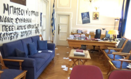 Υπόθεση πρύτανη του Οικονομικού Πανεπιστημίου Αθηνών: Ταυτοποιήθηκαν οι 8 δράστες