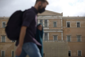 1240 κρούσματα σήμερα 15/12- 98 θάνατοι: ΕΟΔΥ