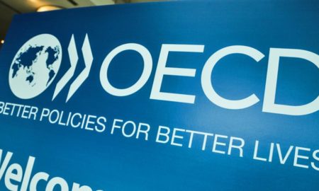 ΟΟΣΑ: Υποδειγματικές οι επιδόσεις της Ελλάδας στην ενσωμάτωση των προτύπων διαφάνειας