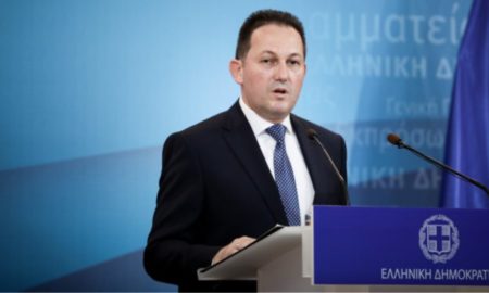 Στέλιος Πέτσας: «Φρένο» σε μετακινήσεις από νομό σε νομό στις γιορτές