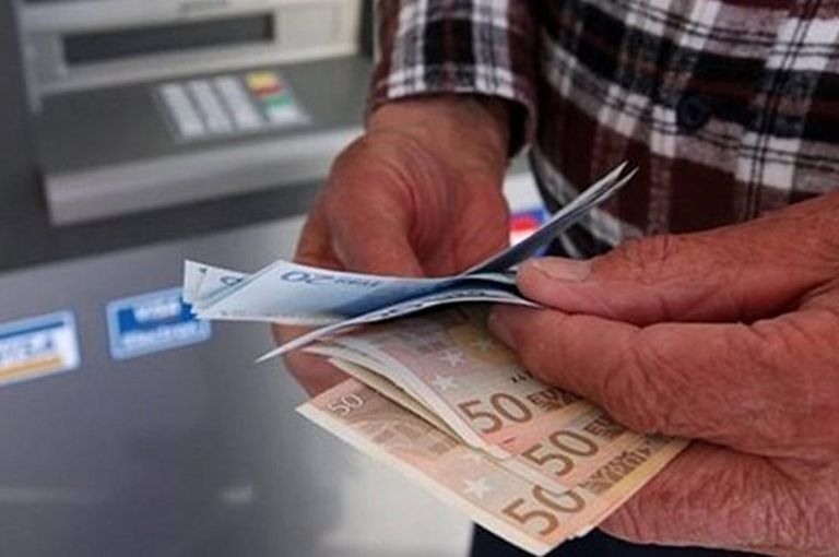 Συνταξιούχοι: Ποιοι θα λάβουν αναδρομικά και ποιοι θα δούνε αυξήσεις στις συντάξεις τους