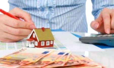 Ελληνικά νοικοκυριά: Θηλιά τα χρέη κάθε τέλος του μήνα