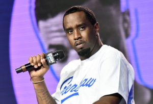 Diddy: Ο διάσημος ράπερ ενίσχυσε οικονομικά τους κατοίκους του Μαϊάμι