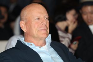 Μπρους Γουίλις: Δε φόρεσε τη μάσκα του στο φαρμακείο και τον πέταξαν έξω