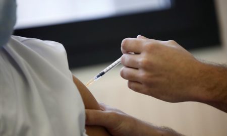 Pfizer και BioNTech: Αποτελεσματικότητα και στις μεταλλάξεις το εμβόλιο κατά του κορονοϊού