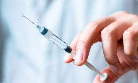 Εμβόλιο των Pfizer – BioNTech: Μια μόνο δόση μειώνει τον κίνδυνο μετάδοσης της covid-19