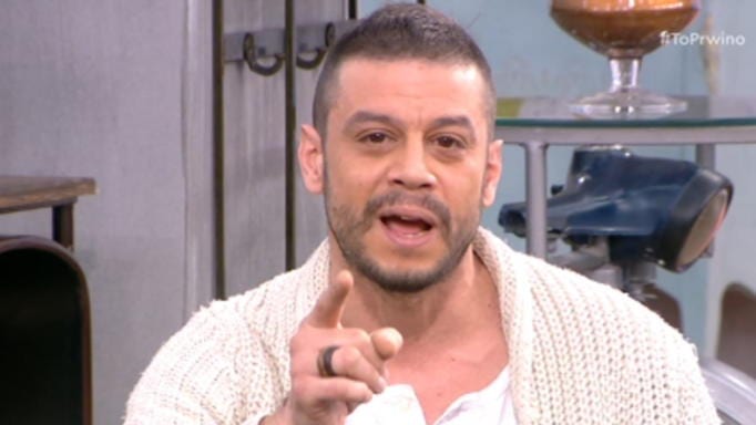 Ο Λεωνίδας Καλφαγιάννης ξεσπά: "Εσείς που κοιτάτε ξέρετε τι μου έχετε κάνει"
