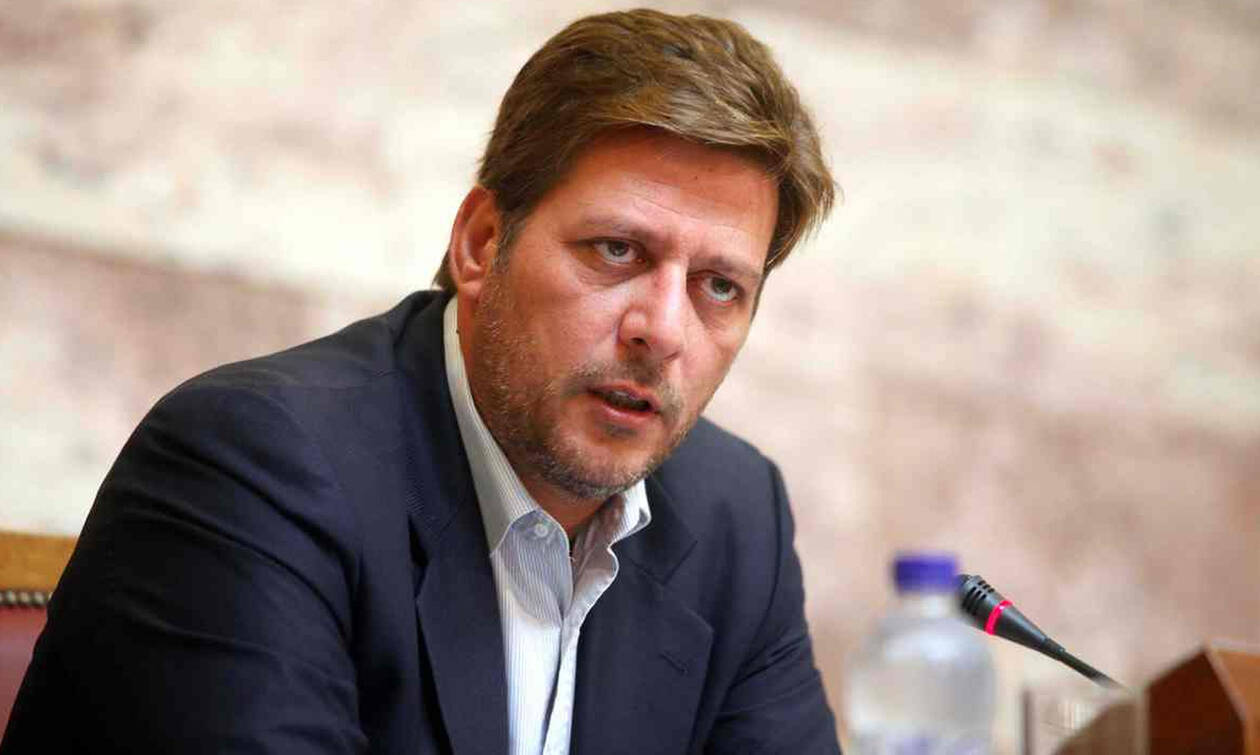 Μιλτιάδης Βαρβιτσιώτης: Δυο συλλήψεις από την αστυνομία για την επίθεση στο πολιτικό του γραφείο