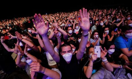 Βαρκελώνη: Συναυλία με 5.000 θεατές - Ένα πείραμα που ανοίγει το δρόμο και σε άλλες μουσικές εκδηλώσεις;