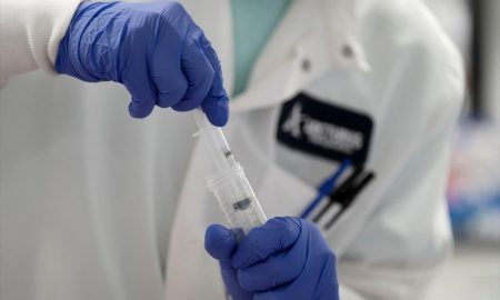 Εμβόλιο για τον κορονοϊό: Νέα μελέτη αποδεικνύει αν είναι αρκετή η πρώτη δόση