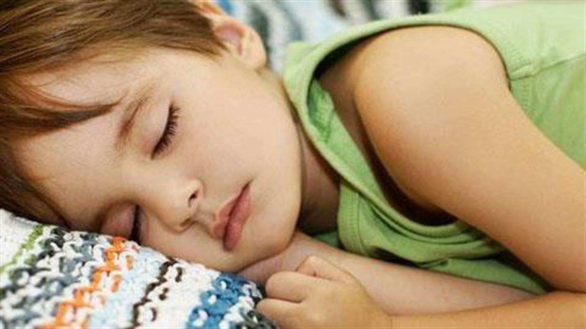 Παιδί: Για ποιόν λόγο έρχεται στη μέση της νύχτας στο κρεβάτι σας