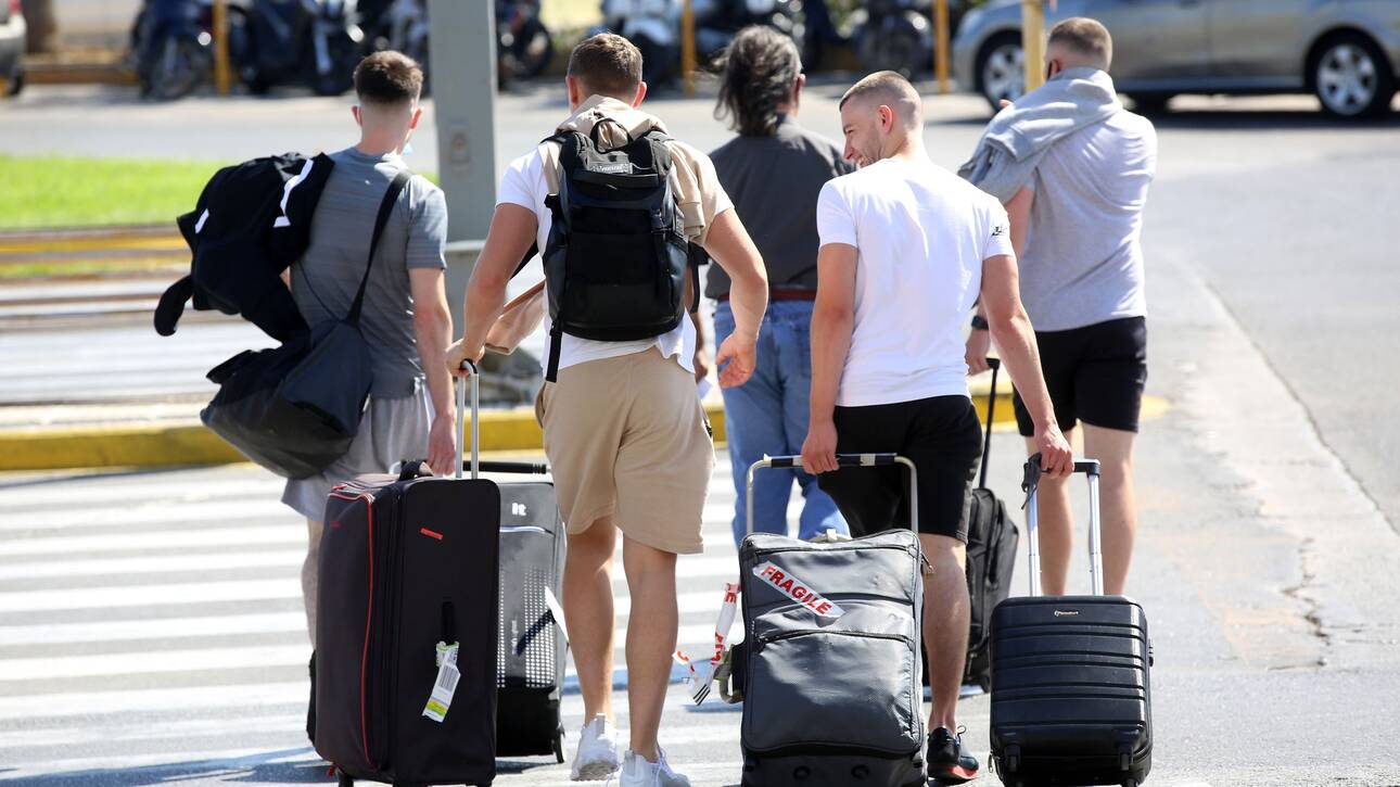 Γκίκας: «Πρέπει να ανταλλάξουμε το Πάσχα με το καλοκαίρι μας»