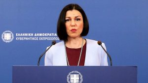 Πελώνη για τα tweets: «Εγκαλούμαι επειδή πριν από 10 χρόνια σχολίαζα με τη δημοσιογραφική μου ιδιότητα;»