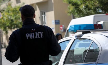 λληνική αστυνομία: Τι απαντάει στις καταγγελίες των γονιών του 13χρονου για το σπάσιμο χεριού