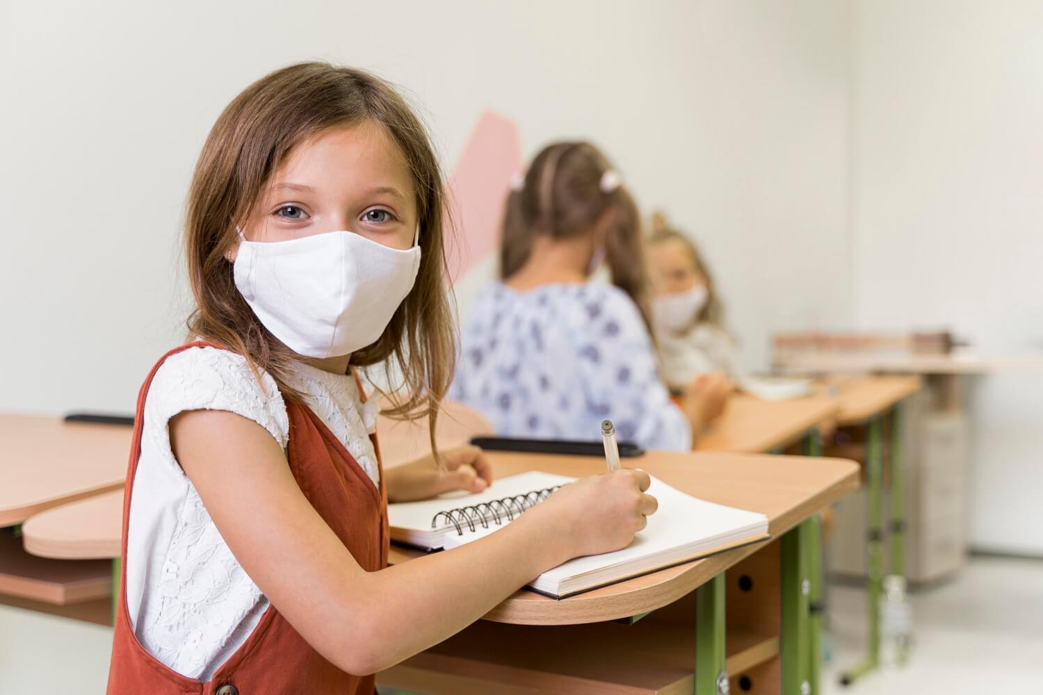Κόπτσης: «Self test και για τους μαθητές Δημοτικού, Γυμνασίου»