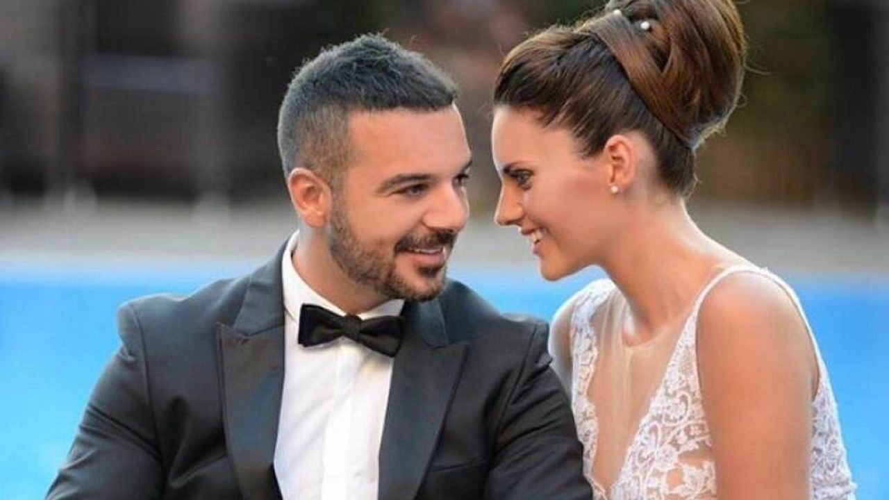 Τριαντάφυλλος: Ισχύουν οι φήμες για χωρισμό με τη σύζυγό του;