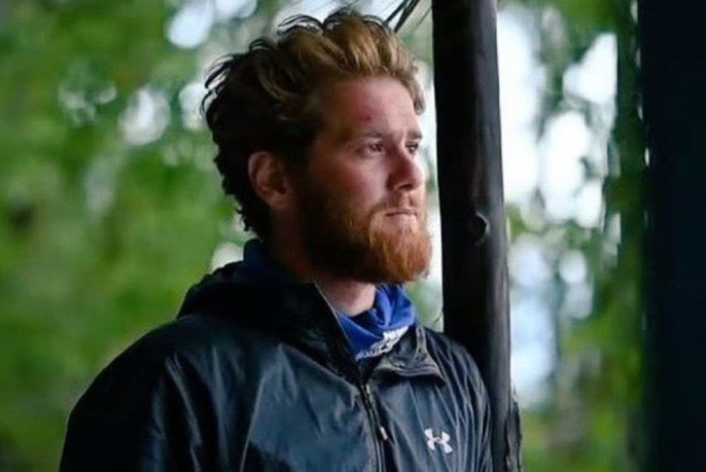 James: Αποχώρησε οικειοθελώς από το Survivor και το Twitter τον αποθέωσε